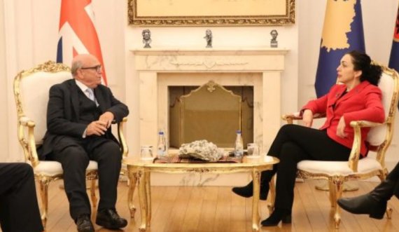 Detaje nga takimi i emisarit britanik Lord Peach me presidenten Vosa Osmani