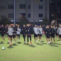 Ballkani synon të festojë sonte në sytë e shqiptarëve në ndeshjen e vështirë të Ligës së Konferencës