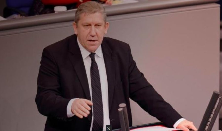 Schwarz: Ajo që  po ndodh në kufirin me Kosovën ta kujton atë që ndodhi me Ukrainën në vitin 2022