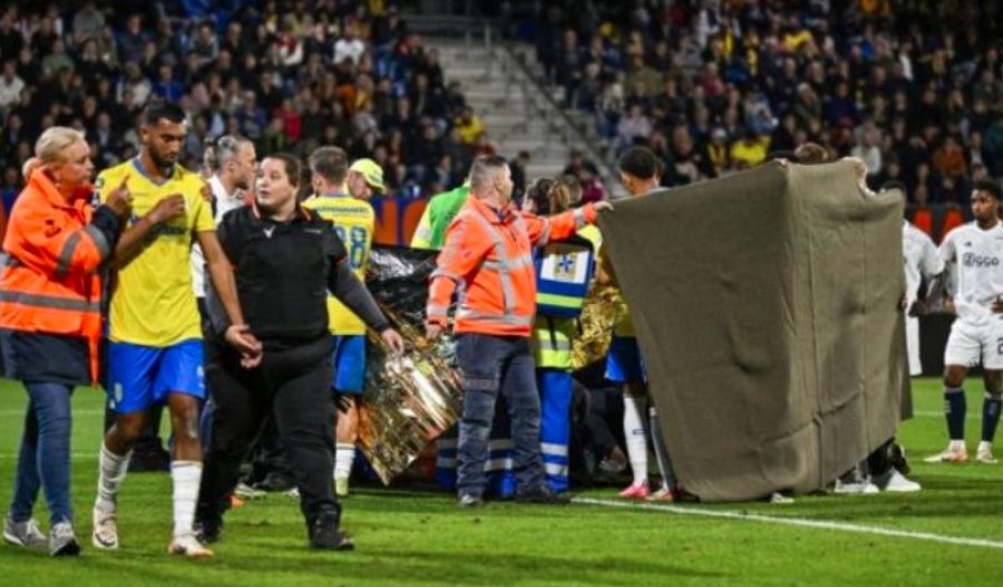 Ja si u shpetua portieri i Ajaxit u shpëtua me defibrilator