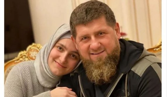 Kadyrov emëron të bijën 24-vjeçare zëvendëskryeministre