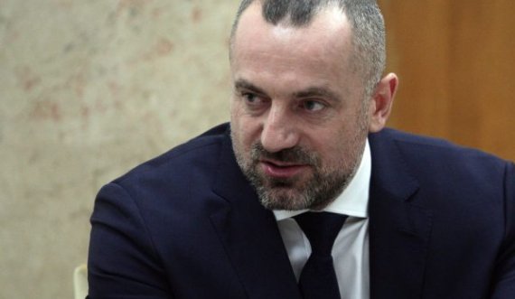 Serbia e arreston Milan Radojiçiqin, dërgohet në mbajtje për 48 orë