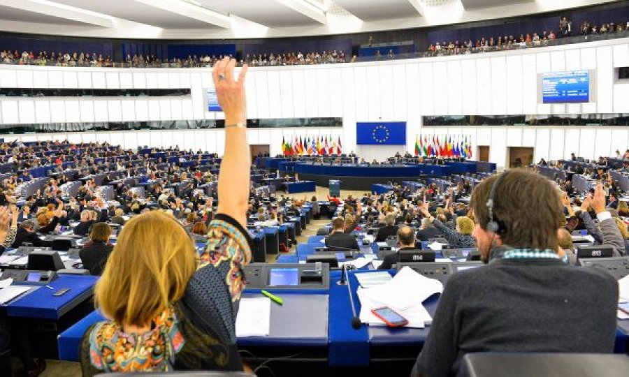 Sulmi terrorist në Banjskë, PE pritet ta miratojë rezolutën gjatë seancës që mbahet nga 16 – 19 tetor