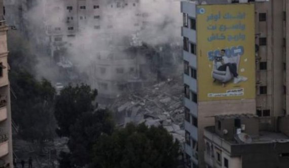 Luftime të ashpra afër spitalit kryesor të Gazës