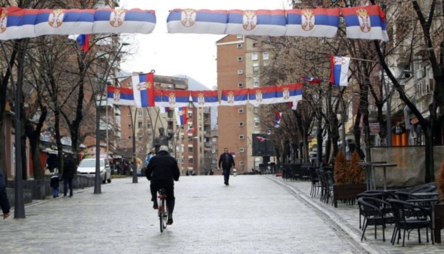 Agresiviteti i shtetit terrorist në veri dhe sulmi i Hamasit kundër Izraelit, janë dy fronte nga Kremlini