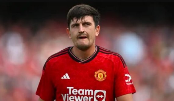 Maguire shënon për epërsinë e Man Unitedit