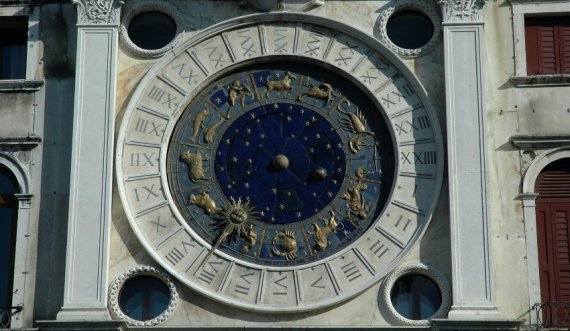 3 shenjat e zodiakut që kanë të lindur për të qenë udhëheqës