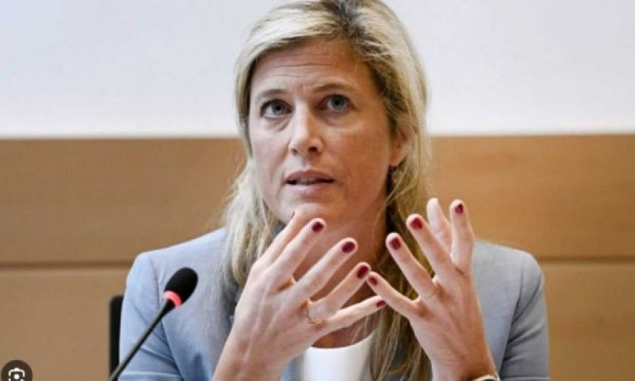 Ministrja belge konfirmon se policia ka qëlluar me armë sulmuesin e dyshuar që vrau dy suedezë