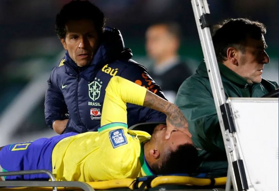 Al Hilal konfirmon lëndimin e Neymar, braziliani do t'i nënshtrohet operacionit