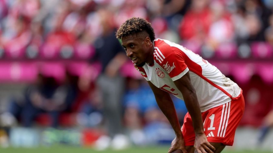 Alarmohen skuadrat angleze, Bayerni po e shet  Kingsley Comanin