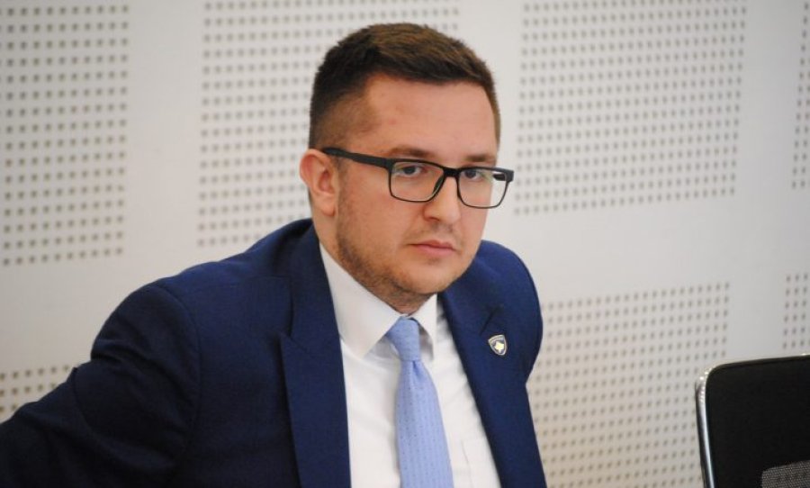 Mustafa reagon pas tubimit të Kurtit në Podujevë: Dihet Llapi djathtas