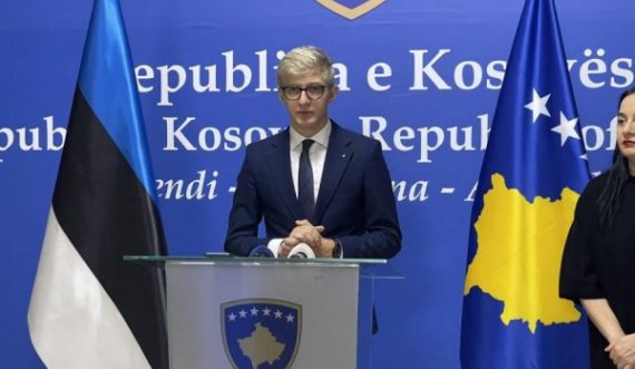 Deputeti nga Estonia thotë se shteti i tij po e përcjell me vëmendje situatën e sigurisë në Kosovë