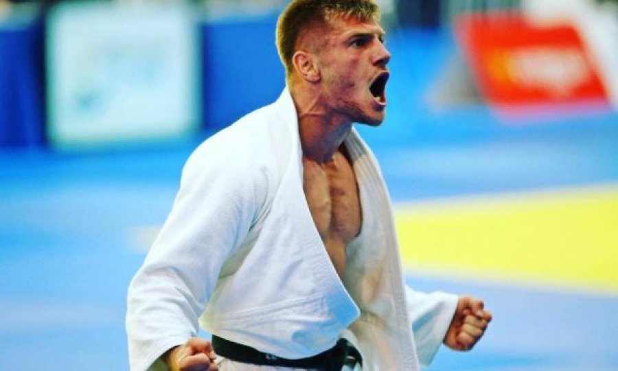 Akil Gjakova siguron medalje, shkon në finale të Grand Slamit të Abu Dhabit