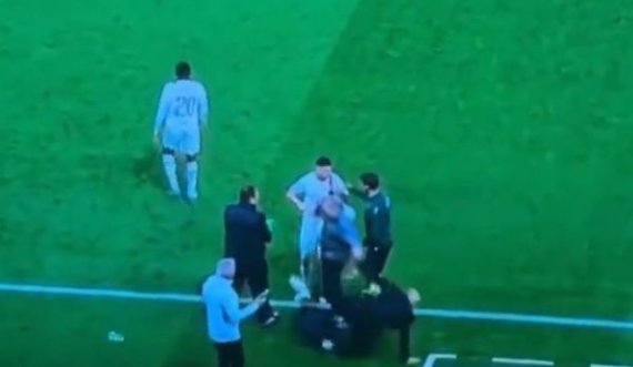 Moment komik nga ndeshja serize e futbollit, kështu u rrëzua mbrëmë  Pioli, trajneri i Milanit