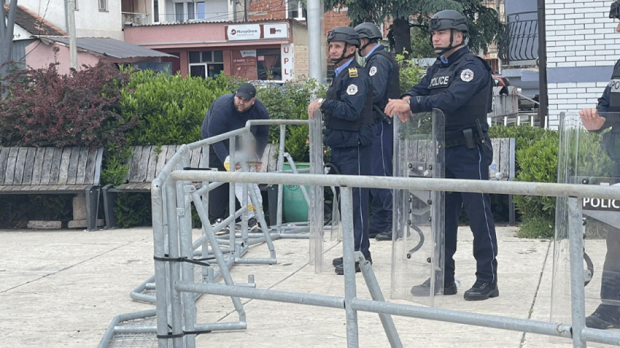 Fillon ndërtimi i një stacioni policor në Zubin Potok