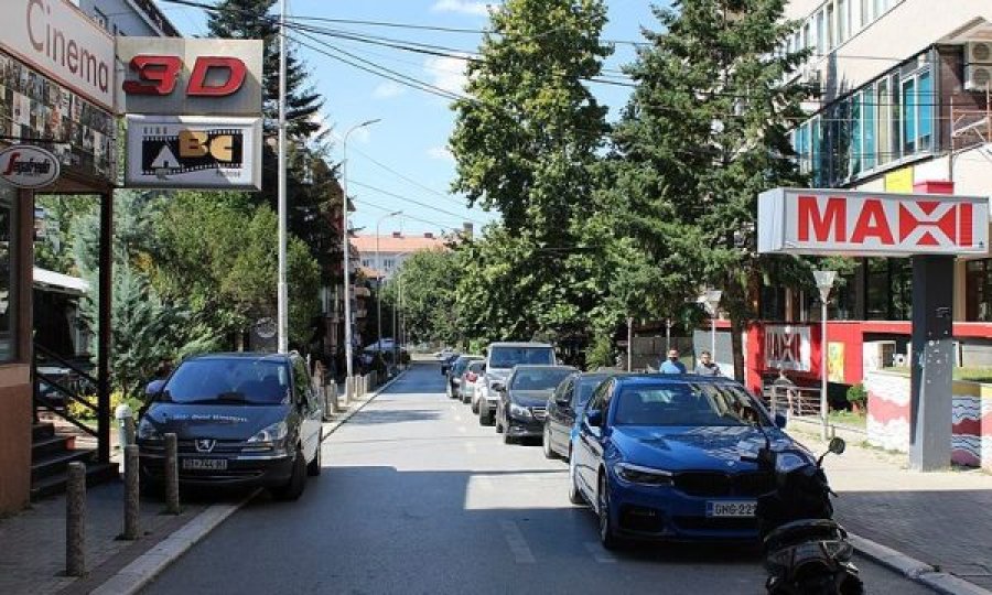 Komuna e Prishtinës mbyll për automjete një pjesë të rrugës “Rexhep Luci”