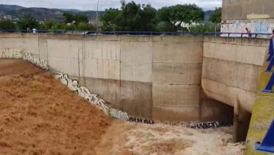 Moti i keq shkakton përmbytje në Siçili