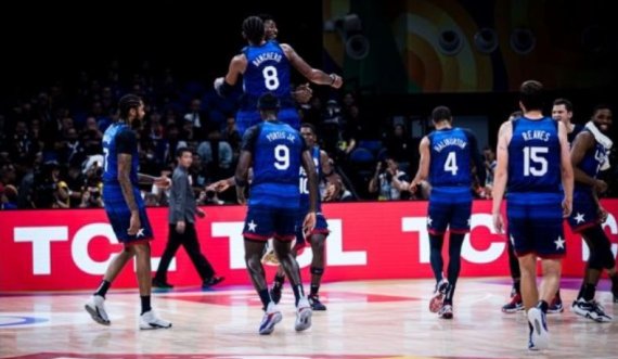 Bostoni e fiton edhe ndeshjen e tretë ndaj Dallasit