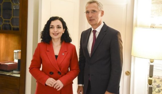 Para takimit të së enjtes me Osmanin, Stoltenberg iu flet eurodeputetëve për sigurinë evropiane