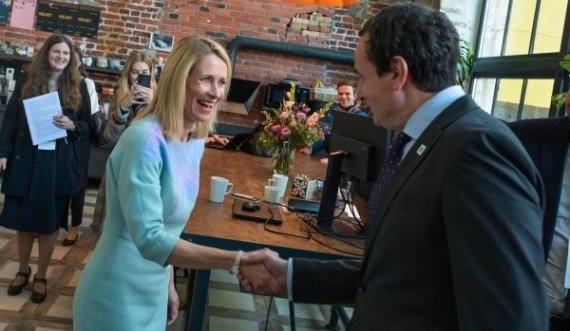 Albin Kurti takohet me Kryeministren e Estonisë, flasin për situatën politike në vend 