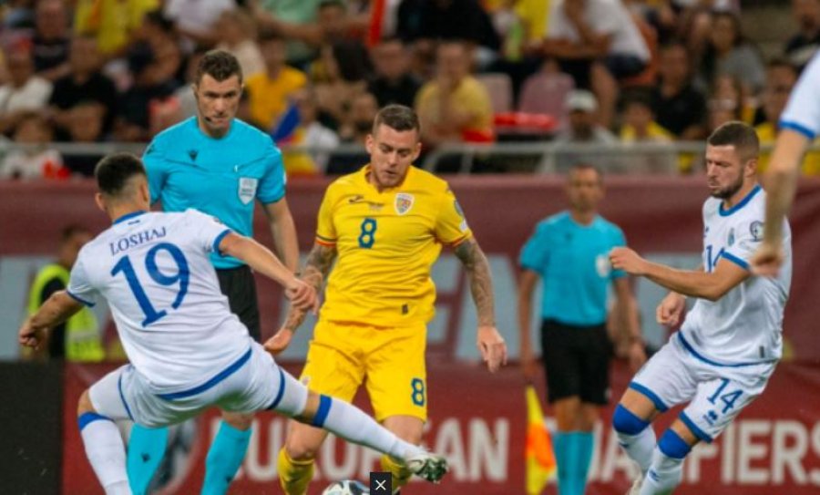 E papritur: Ndërpritet ndeshja Rumani – Kosovë