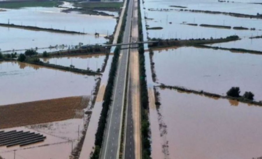 Ja pse autostrada kombëtare Athinë – Selanik mbetet e mbyllur