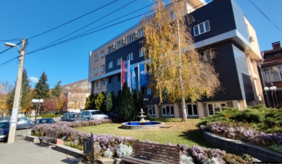 Leposaviqi voton t’i bashkohet Asociacionit të Komunave të Kosovës