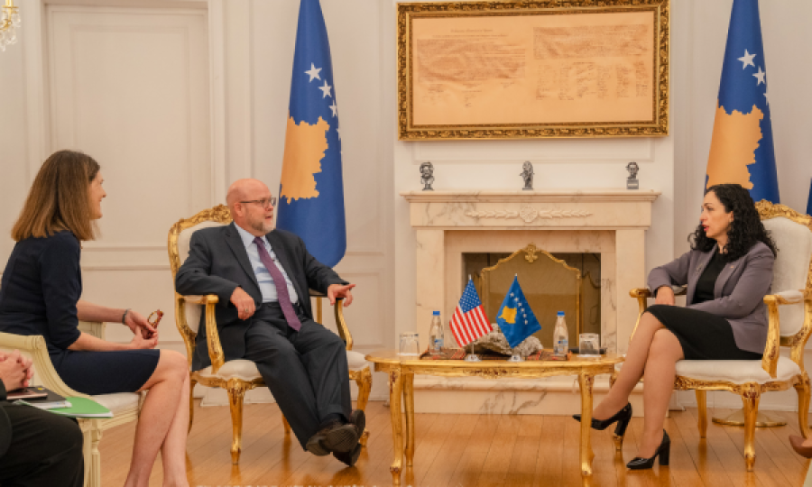 Hovenier: SHBA e përkushtuar për partneritetin e vazhdueshëm me popullin kosovar