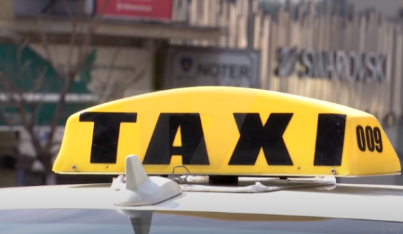 Arrestohen dy taksistë, sulmuan një tjetër që shkoi për të marrë pasagjerët në aeroportin e Prishtinës