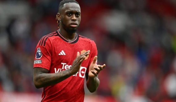 Manchester United konfirmon lëndimin e Aaron Wan-Bissaka, do të mungojë për dy muaj periudhë rehabilitimi
