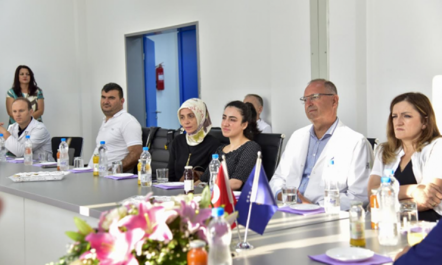 Mjekë dhe ekspertë nga Turqia vijnë në Kosovë, do të kryejnë këto operacione dhe intervenime