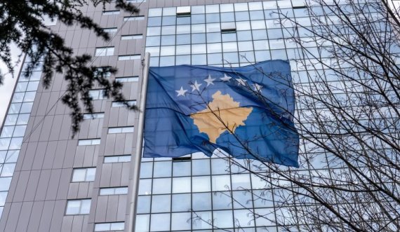 Udhëheqja politike dhe cilësitë e lidershipit në Kosovë