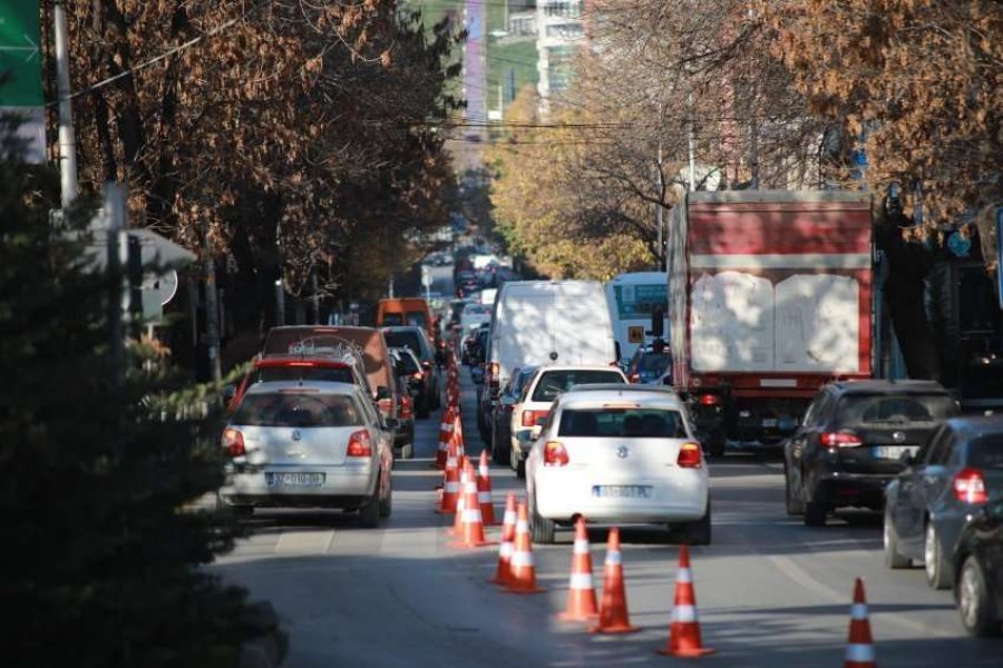‘Dita pa makina’, nga ora 10:00 kjo rrugë mbyllet për vetura sot në Prishtinë