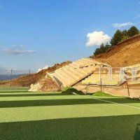U ndërtua të qëndron me shekuj, shembet tribuna e stadiumit në Korishë të Prizrenit vetëm 4 vjet pas përurimit
