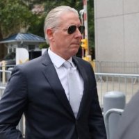McGonigal pranon të gjitha akuzat e lidhura me Shqipërinë, akuzohet se mori 225 mijë dollarë nga një shqiptaro-amerikan