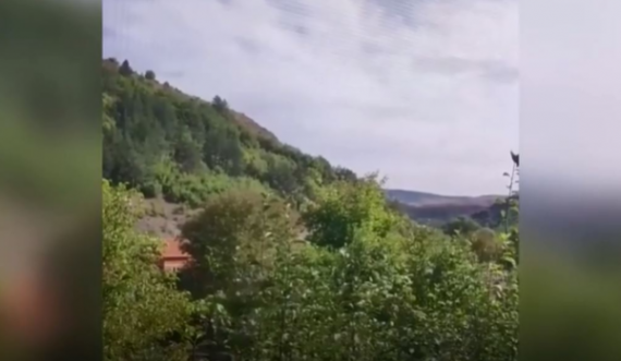 Në veri të vendit po vazhdojnë të shtënat