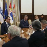 Presidenti i Serbisë nesër takohet me ambasadorët e vendeve të Quint-it