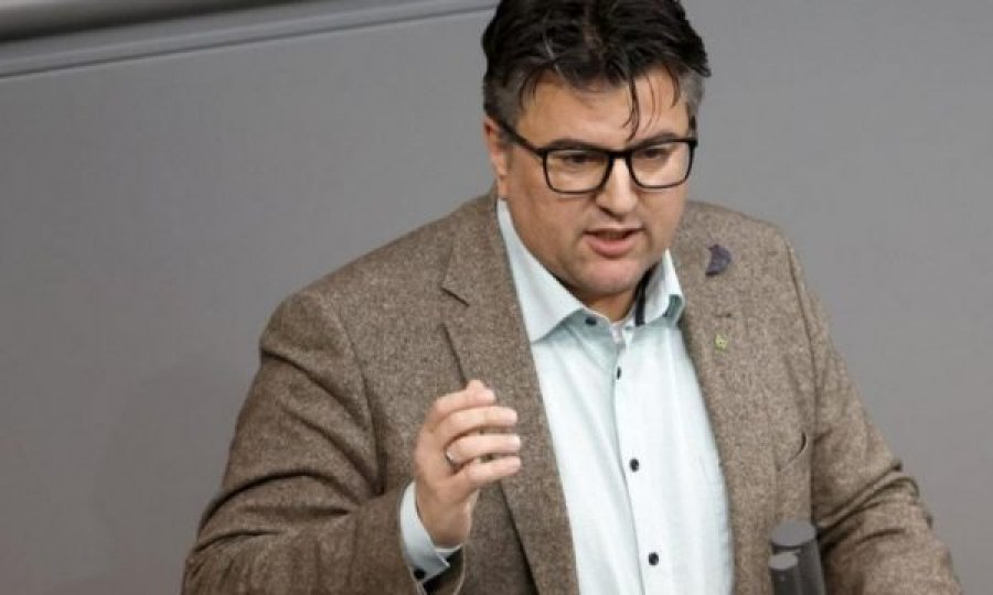  Mijatoviq: Serbia dhe regjimi i Vuçiqit e bartin përgjegjësinë e plotë