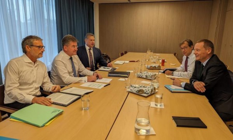 Talo: Dialogu i lehtësuar nga BE është rruga e vetme përpara për Serbinë dhe Kosovën që t’i normalizojnë marrëdhëniet