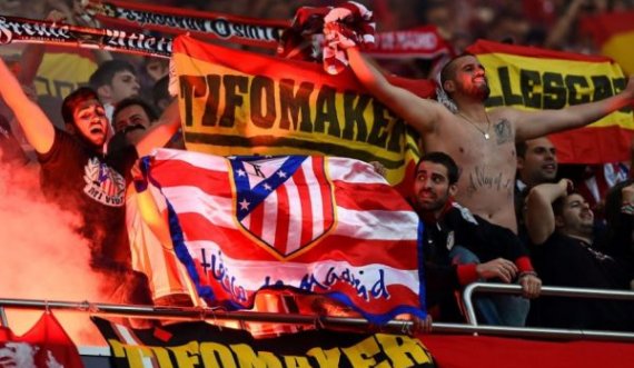 Skandal nga tifozët e Atletico Madridit, kërcënojnë me vdekje 8-vjeçaren veç pse e kishte veshur fanellën e Vinicius