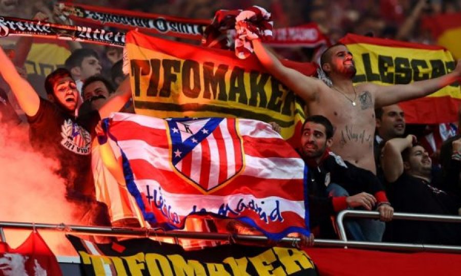 Skandal nga tifozët e Atletico Madridit, kërcënojnë me vdekje 8-vjeçaren veç pse e kishte veshur fanellën e Vinicius