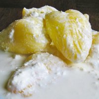 Receta e Pepës: Speca të mbushur me djathë e mazë