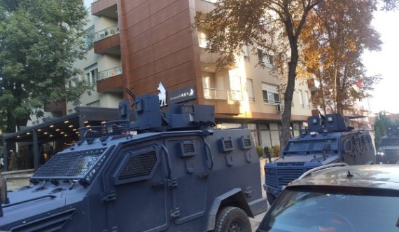 Media lokale në veri: Policia e Kosovës kontrollon banesën ku ka jetuar Milan Radojiçiq