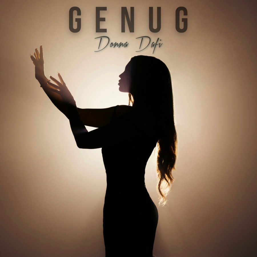  Këngëtarja  Donna Dafi vjen me një baladë të re dhe  bujë të madhe “Genug”-Mjaft