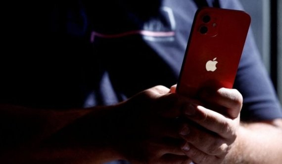 Franca miraton përditësimin e softuerit të Apple për iPhone 12 pas shqetësimeve mbi rrezatimin e lartë