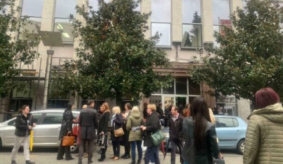 Podgorica tronditet  nga alarmi për bomba të vendosura në disa gjykata 