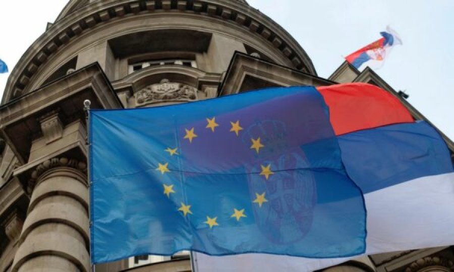 BE-ja ende pa pajtim rreth ndryshimeve të kornizës negociuese për Serbinë