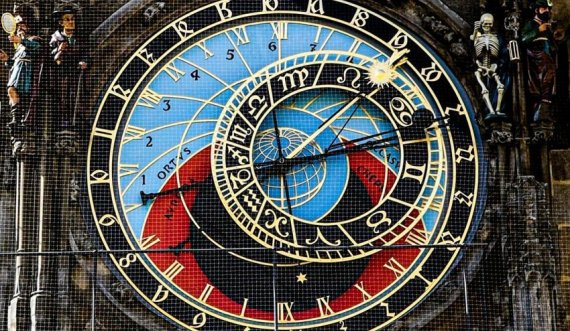 Astrologjia parashikon sot një moment udhëtimesh introspektive dhe kulmin e harmonive të lezetshme në univers