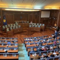 Opozita njësoj si Lista Srpska, nga bojkotimi inatçor seancave për votim të Marrëveshjeve Ndërkombëtare mbeten të bllokuara 390 milion euro