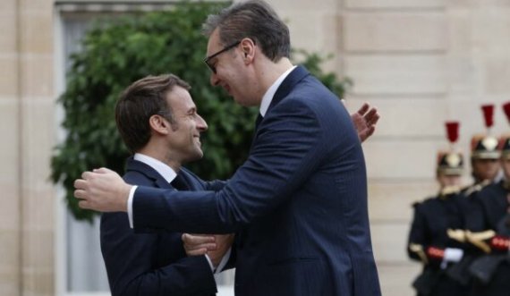 Vuçiq me Macronin në Paris: Nga Kosova e deri te energjia bërthamore